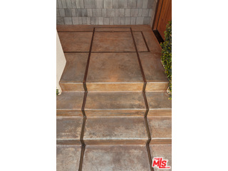 702 Navy Street Santa Monica, CA 90405 - Photo 12 of 12