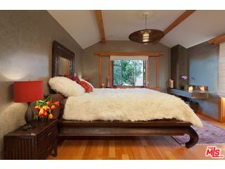 702 Navy Street Santa Monica, CA 90405 - Photo 4 of 12