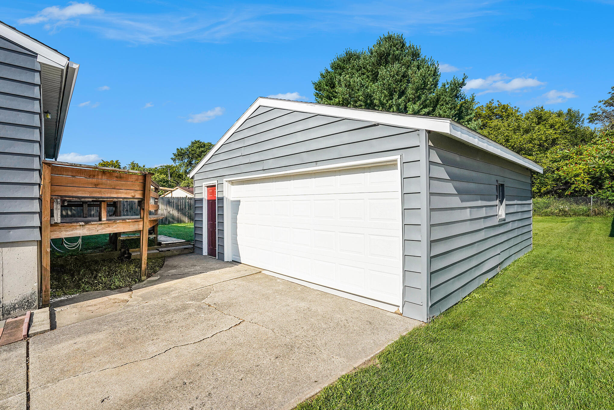 222 Robin Road Middleville, MI 49333 - Photo 3 of 24 Photo Aug 23, 8 41 41 AM
