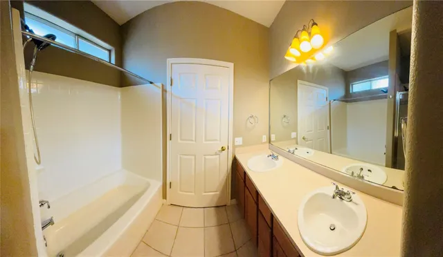 $2,000 | 5624 Toscana Avenue, Austin, TX 78724