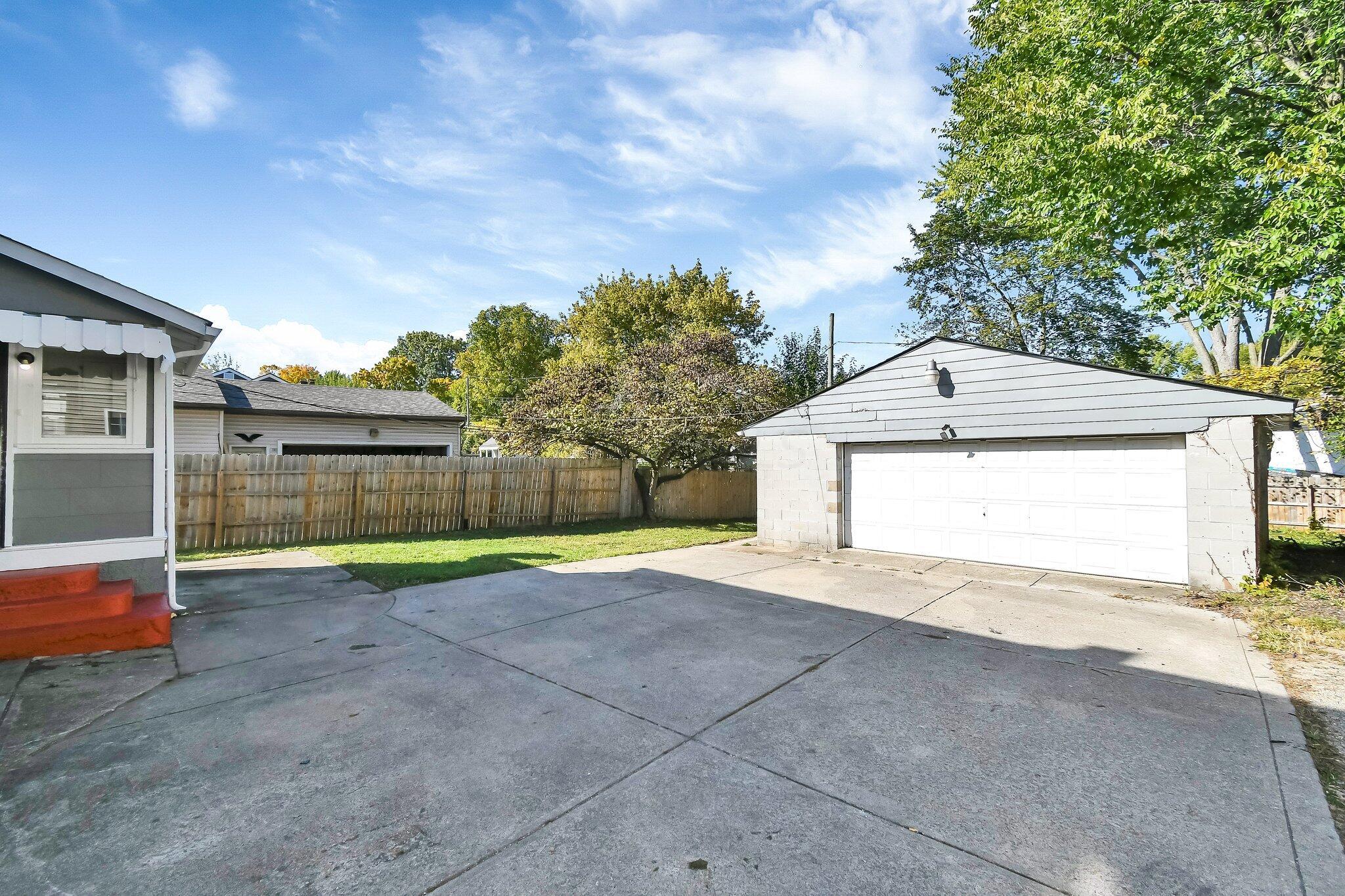2254 Ferris Road Columbus, OH 43224 - Photo 20 of 25 24-web-or-mls-2254-ferris-rd