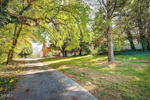 $688,000 | 1000 Rotherwood Drive, Kingsport, TN 37660