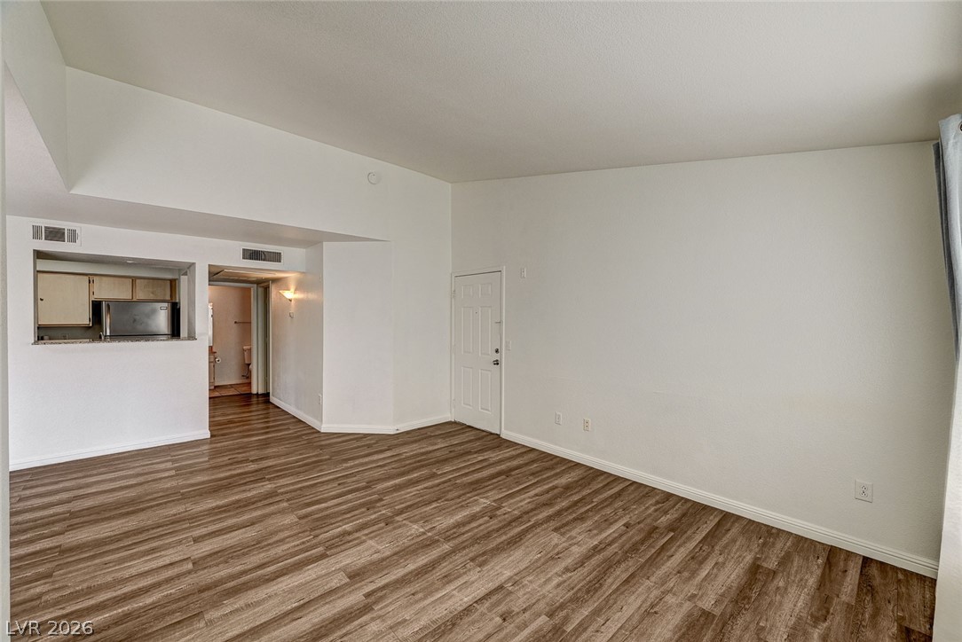 8101 West Flamingo Road, Unit 2179 Las Vegas, NV 89147 - Photo 6 of 36 Gallery Image 6