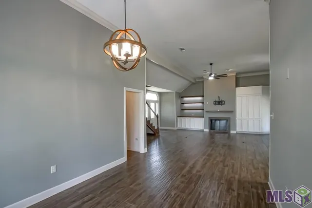 $460,000 | 1930 South Houmas Avenue, Gonzales, LA 70737