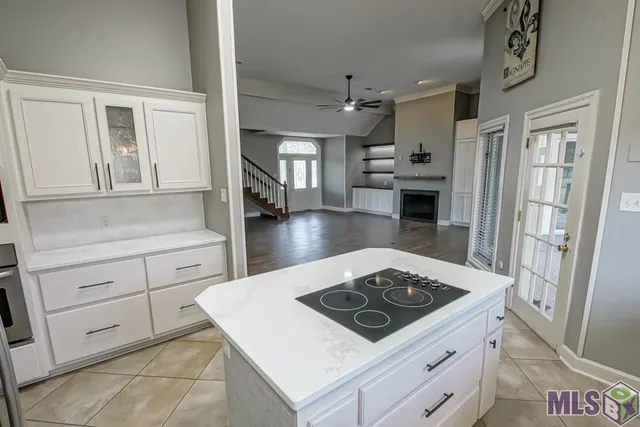 $460,000 | 1930 South Houmas Avenue, Gonzales, LA 70737