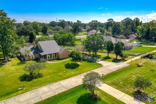 $460,000 | 1930 South Houmas Avenue, Gonzales, LA 70737