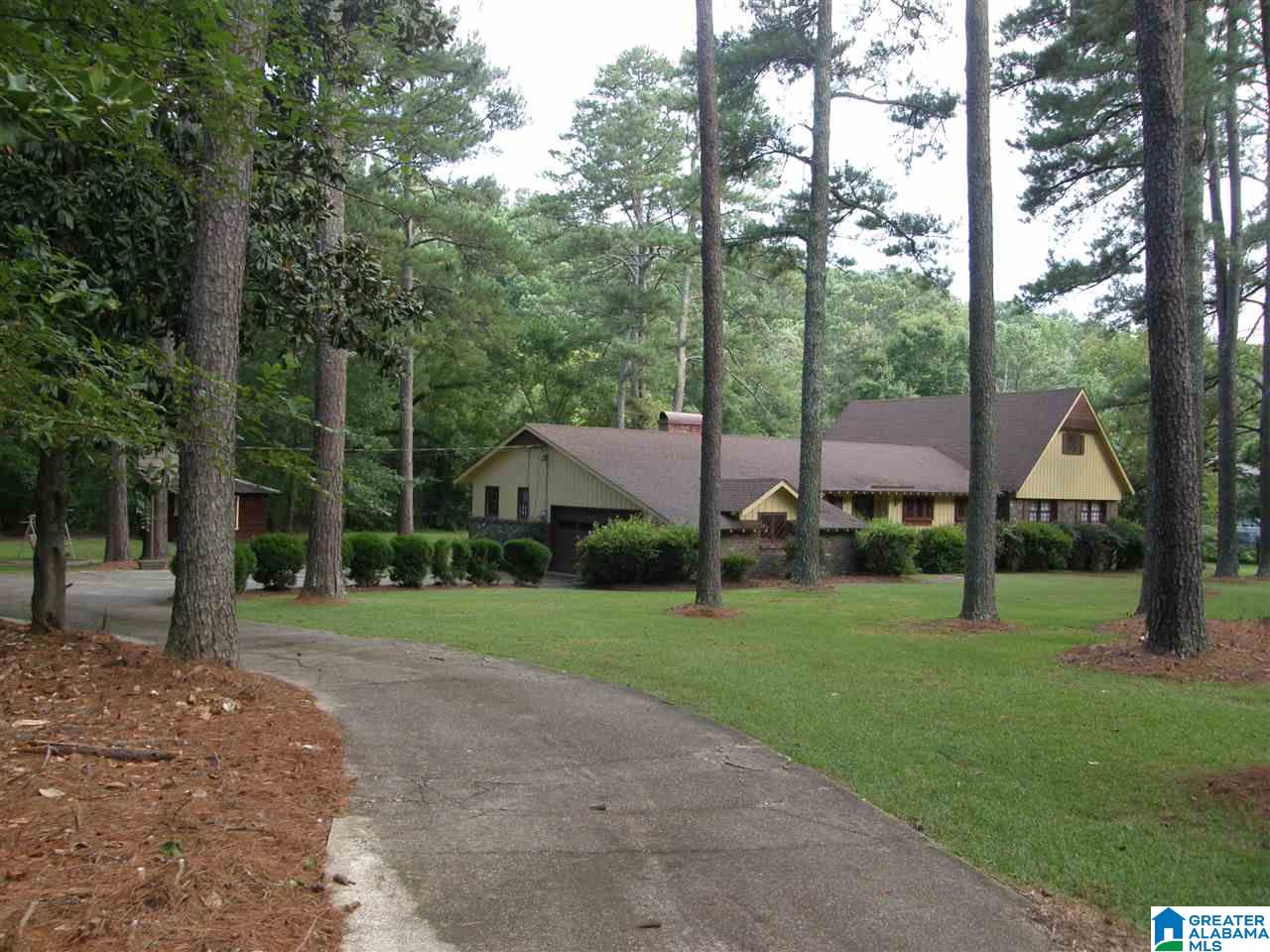 1649 Marlin Springs Road Birmingham, AL 35215 - Photo 2 of 48