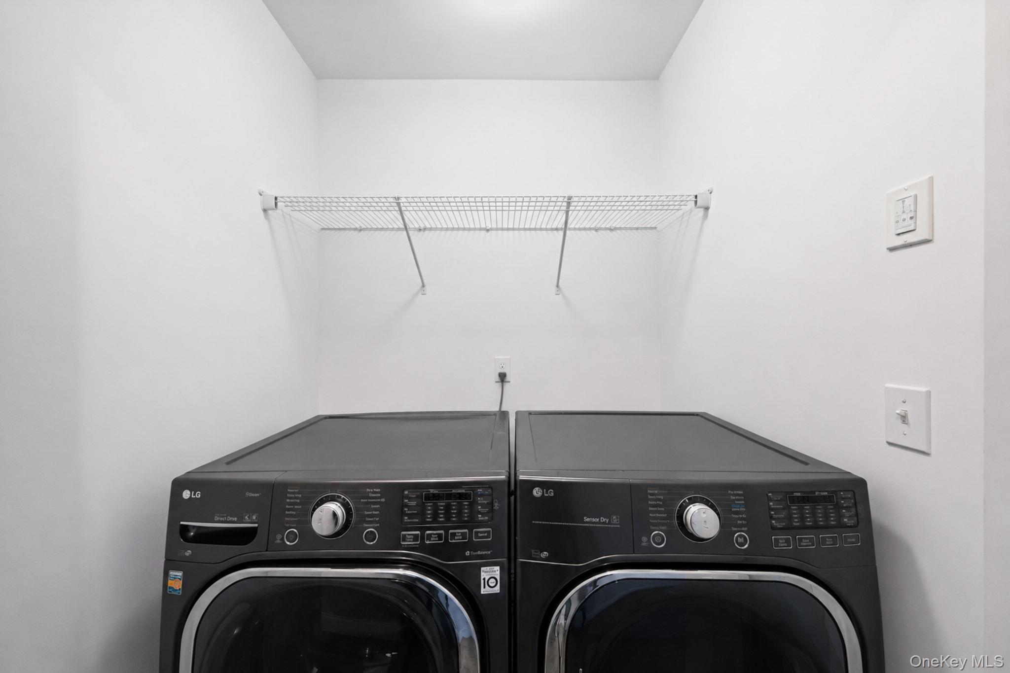 86 Country Road Medford, NY 11763 - Photo 41 of 47 Laundry - Outside of Primary BR