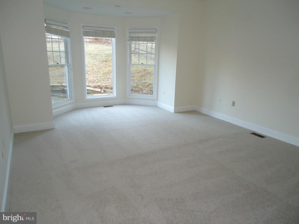 6911 Dorsey Road Laytonsville, MD 20882 - Photo 18 of 25 Bedroom