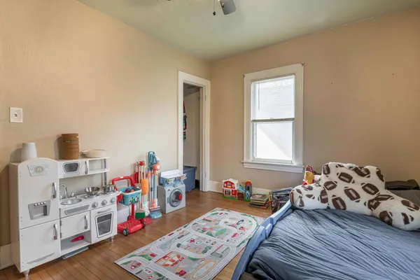 $179,000 | 837 North Union Avenue, Fergus Falls, MN 56537