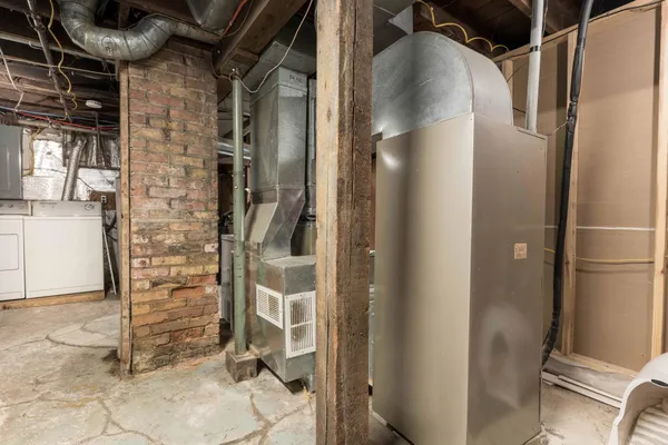 $179,000 | 837 North Union Avenue, Fergus Falls, MN 56537