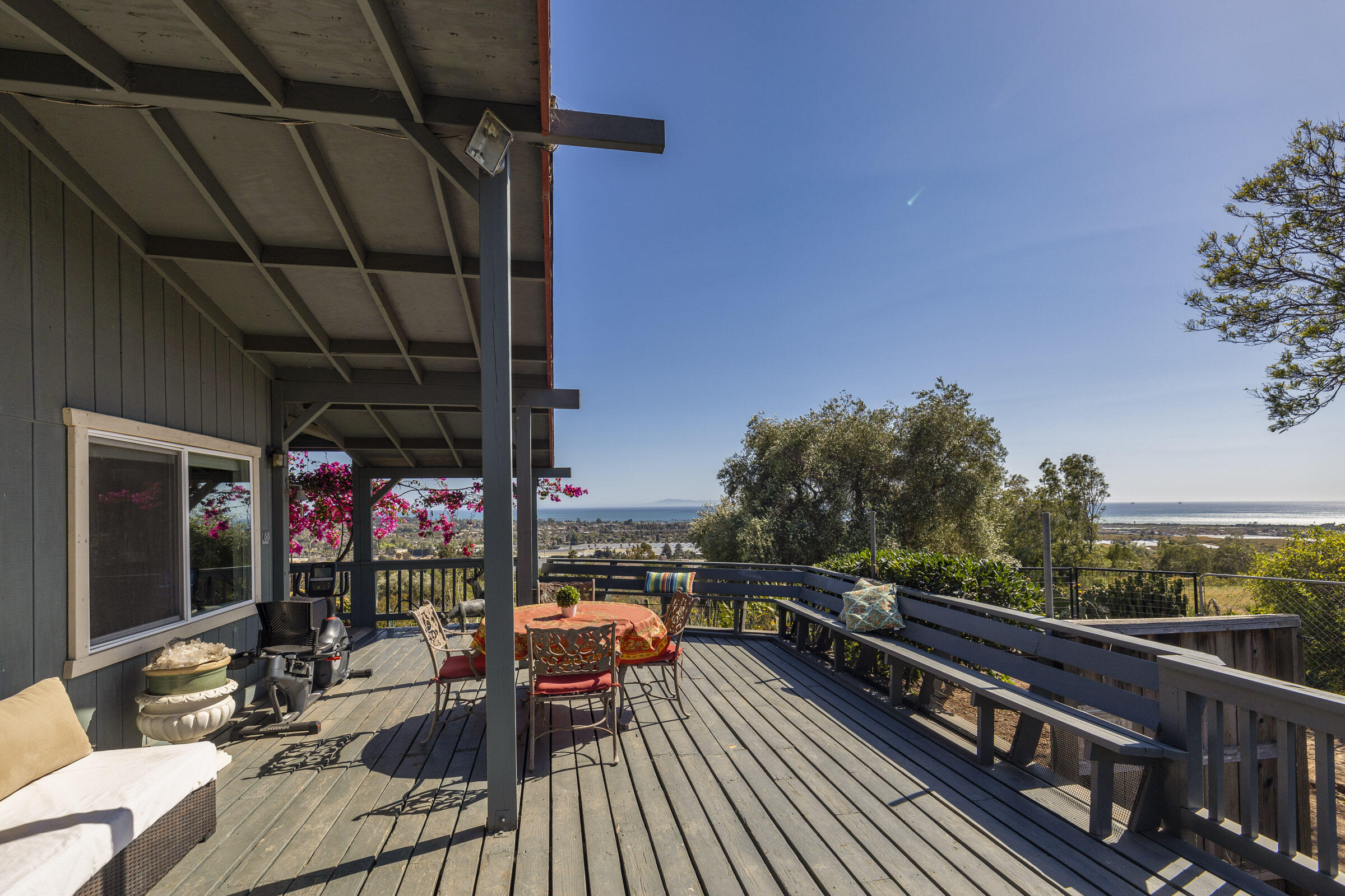 4488 Foothill Road Carpinteria, CA 93013 - Photo 12 of 24 4488 Foothill_0011