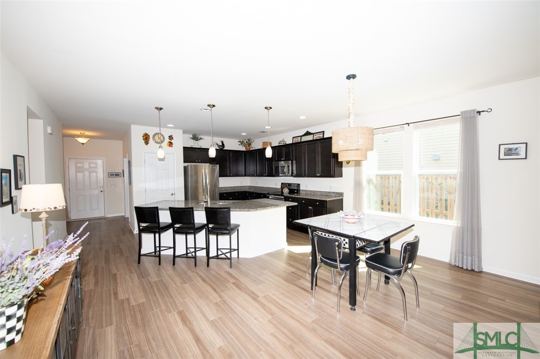 360 Southwilde Way Pooler, GA 31322 - Photo 13 of 50 Kitchen/Breakfast Area