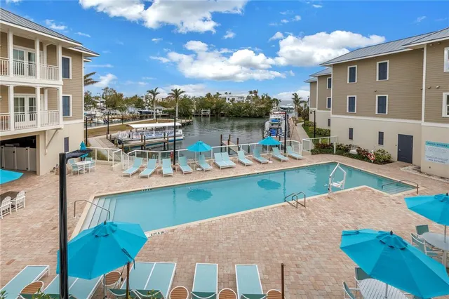 $725,000 | 5325 Marina Drive, Unit 128, Bradenton Beach, FL 34217