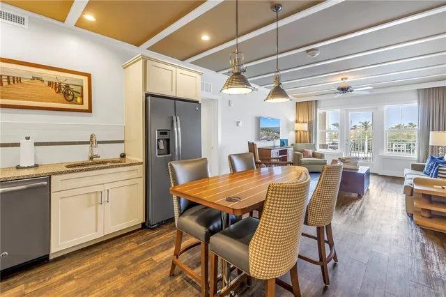 $725,000 | 5325 Marina Drive, Unit 128, Bradenton Beach, FL 34217