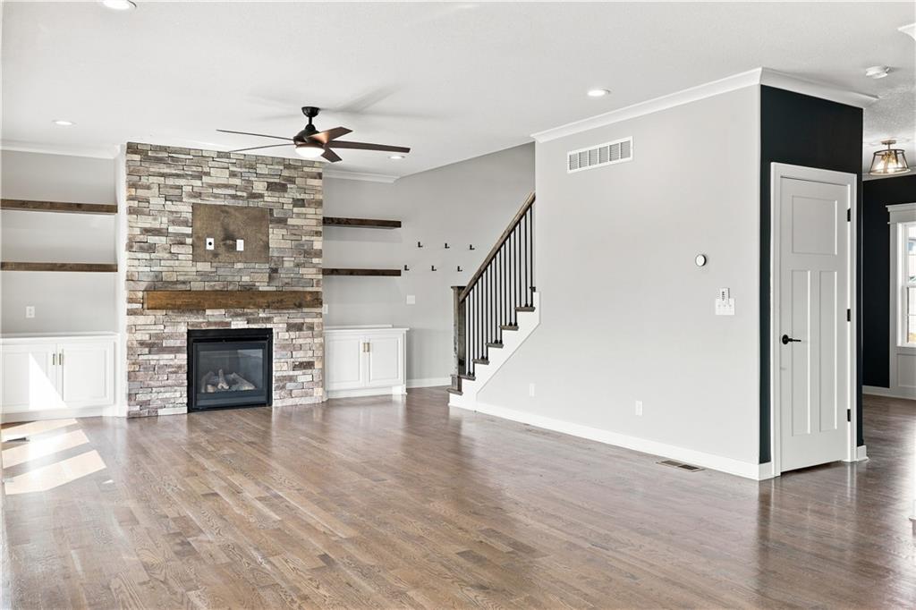 2333 Southwest Old Port Road Lee's Summit, MO 64082 - Photo 17 of 59 Gallery Image 17