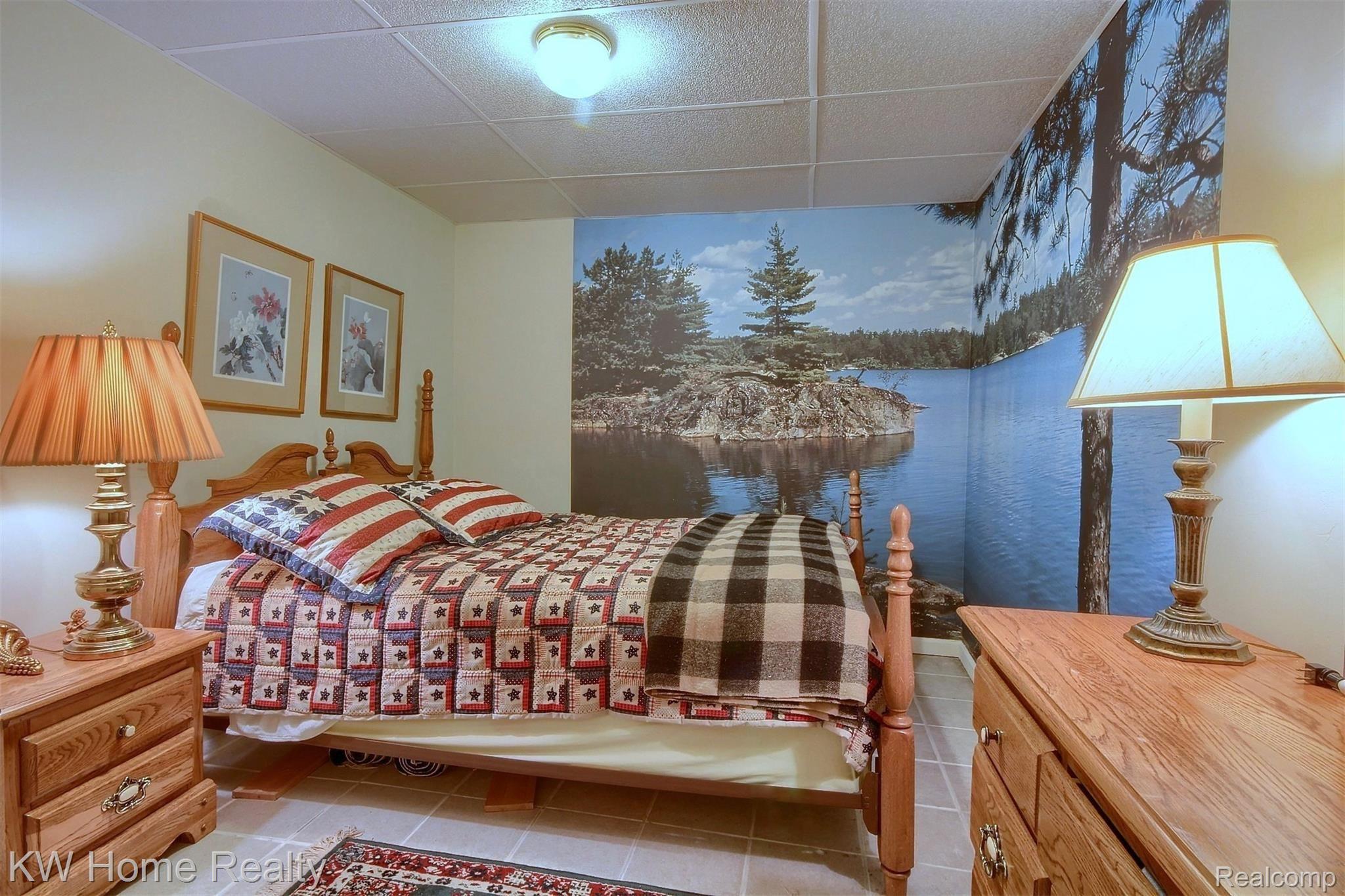 22441 Timber Ridge Court Trenton, MI 48183 - Photo 25 of 29 25-Finished Lower Level Room.jpg