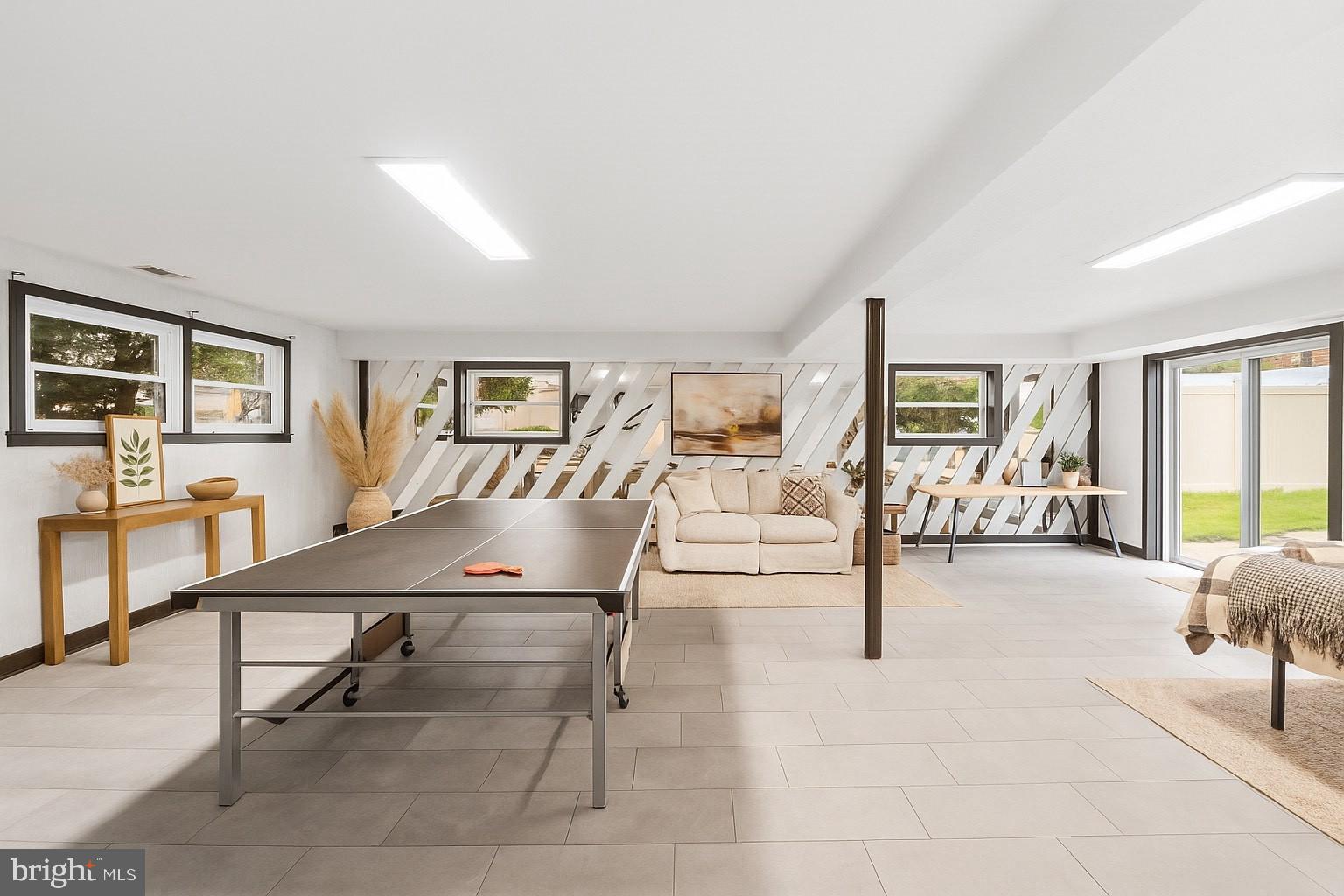 25 Clemson Road Cherry Hill, NJ 08034 - Photo 22 of 34 a living room with furniture and large window