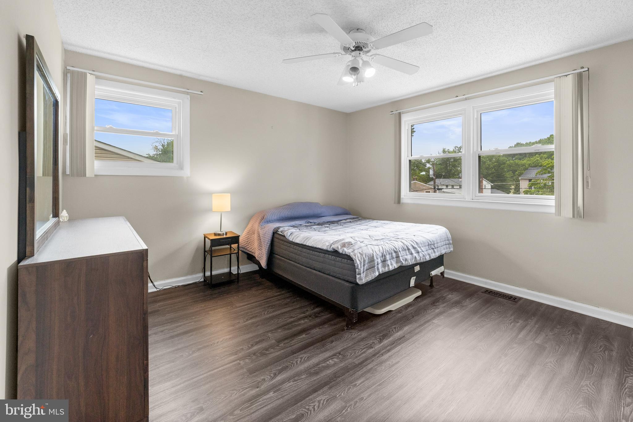 25 Clemson Road Cherry Hill, NJ 08034 - Photo 28 of 34 a bedroom with a bed and window