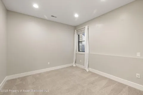 a view of empty room