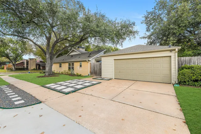 $476,500 | 12531 Olympia Drive, Houston, TX 77077