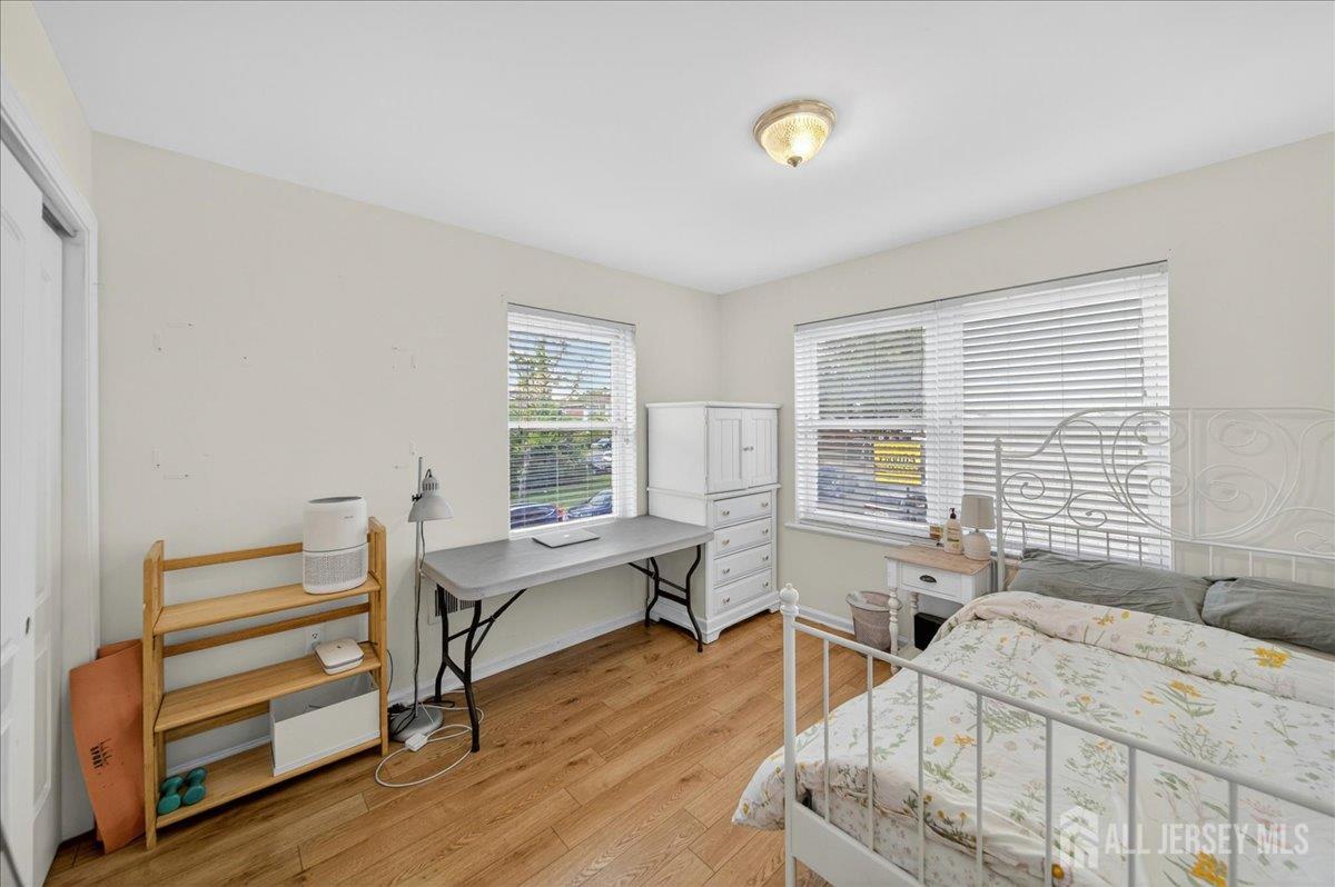 112 Commerce Street Perth Amboy, NJ 08861 - Photo 16 of 33