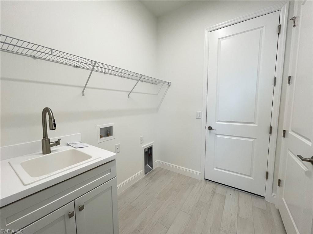 3945 Perseus Street Naples, FL 34120 - Photo 12 of 18