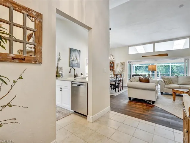 $779,000 | 421 Countryside Drive, Naples, FL 34104