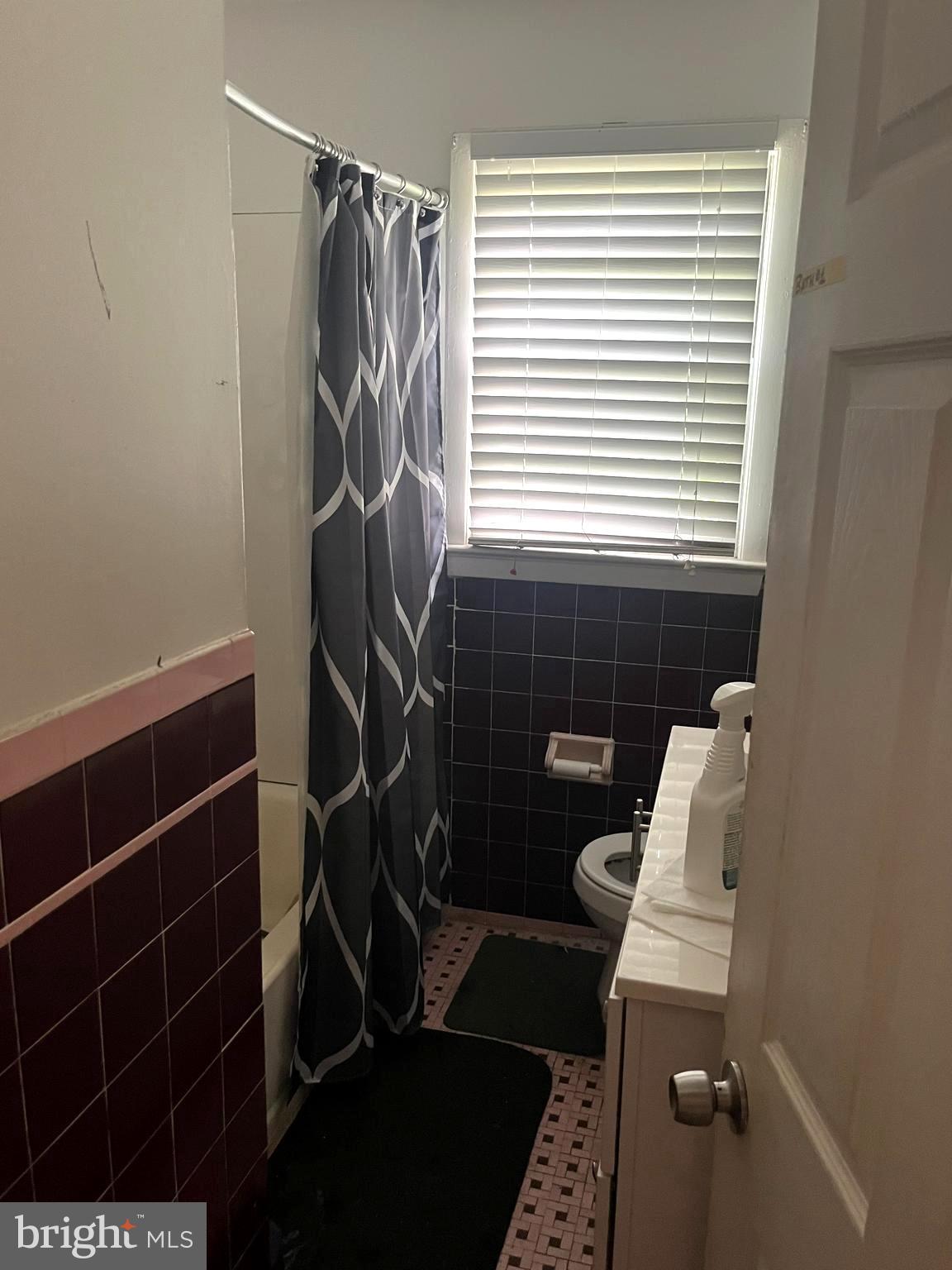 506 Sicklerville Road Williamstown, NJ 08094 - Photo 4 of 10 bathroom