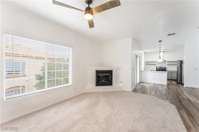 $250,000 | 5112 Harvest Time Street, Unit 201, Las Vegas, NV 89130