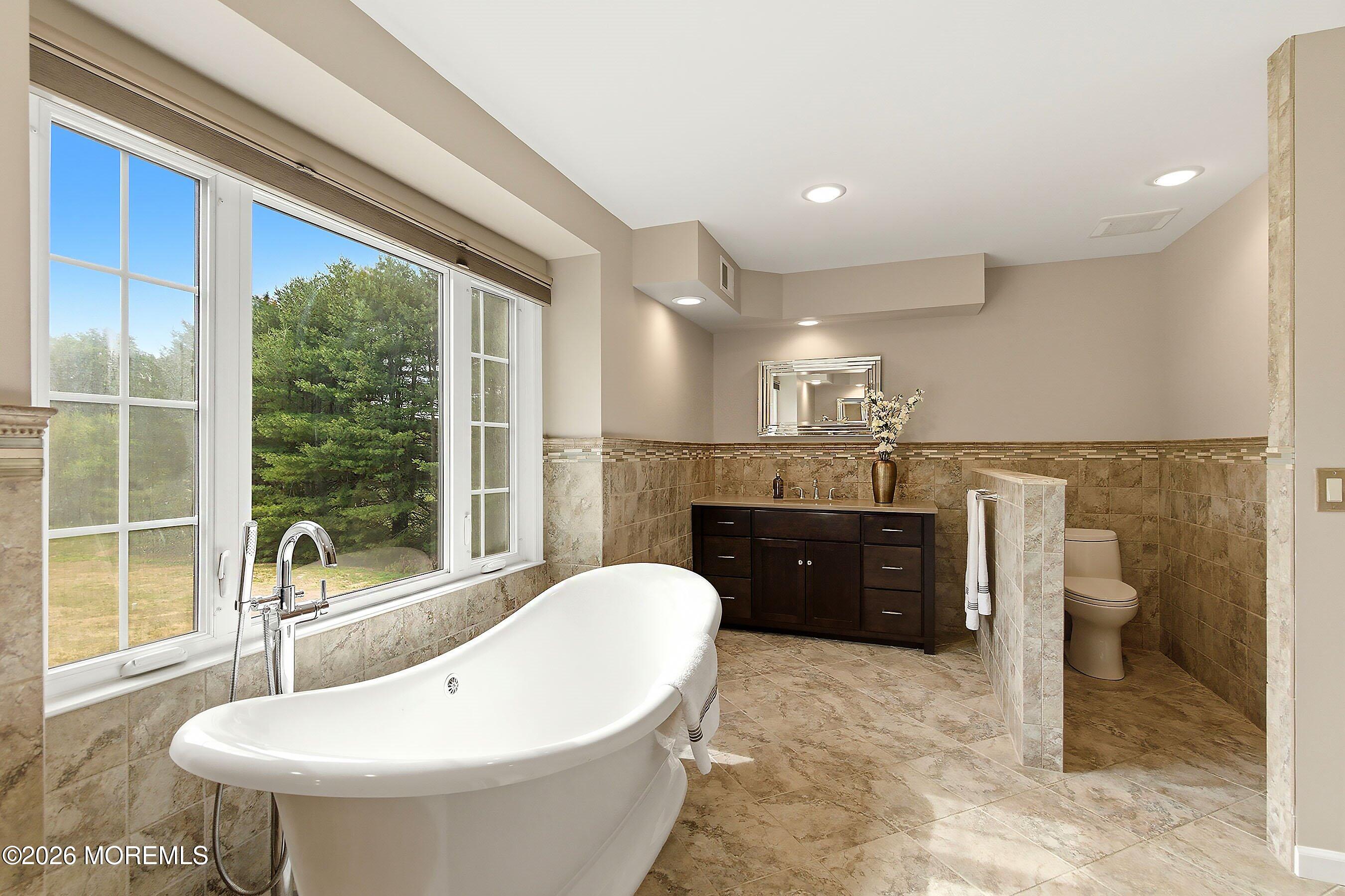 304 Disbrow Hill Road Millstone Township, NJ 08535 - Photo 33 of 54 43-Bath 3B