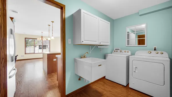 $359,900 | 2635 43rd Street, Highland, IN 46322
