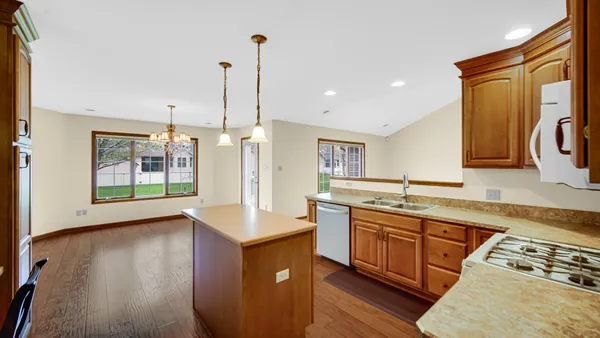 $359,900 | 2635 43rd Street, Highland, IN 46322