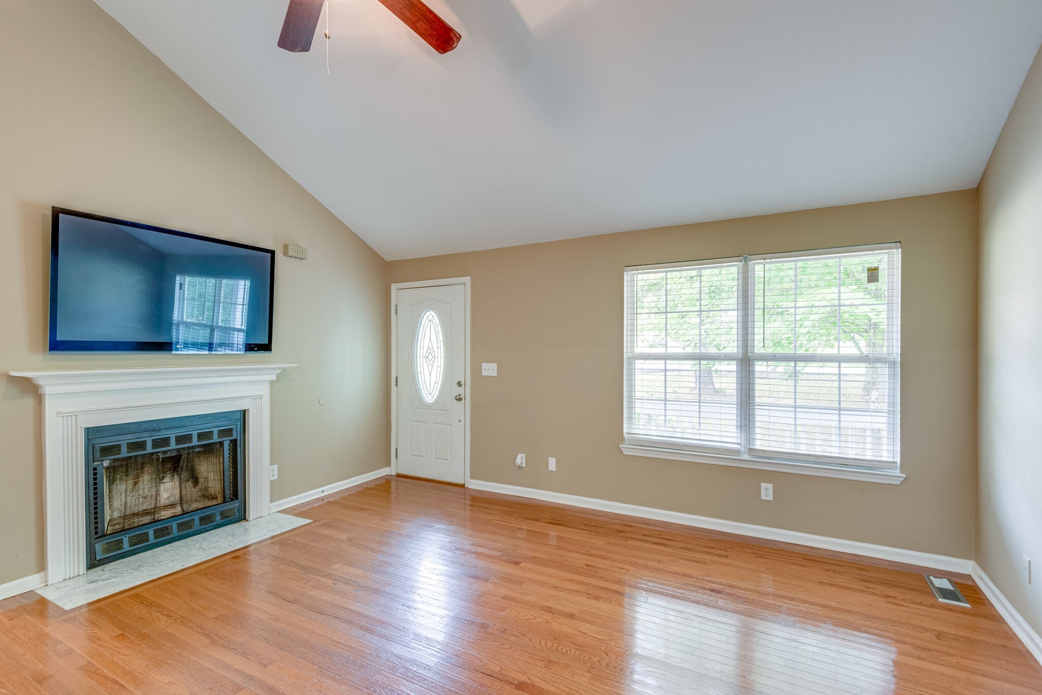 420 Shady Hill Road Dickson, TN 37055 - Photo 7 of 28 Gallery Image 7