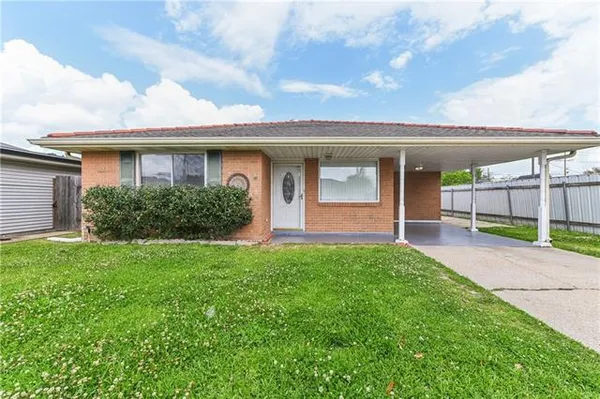 $210,000 | 7525 Asteroid Drive, Violet, LA 70092