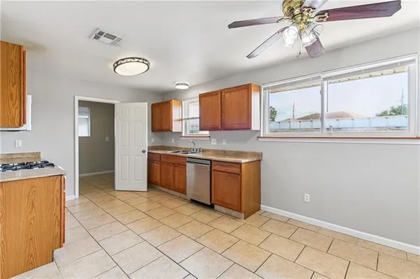 $200,000 | 7525 Asteroid Drive, Violet, LA 70092
