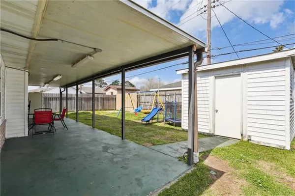 $200,000 | 7525 Asteroid Drive, Violet, LA 70092