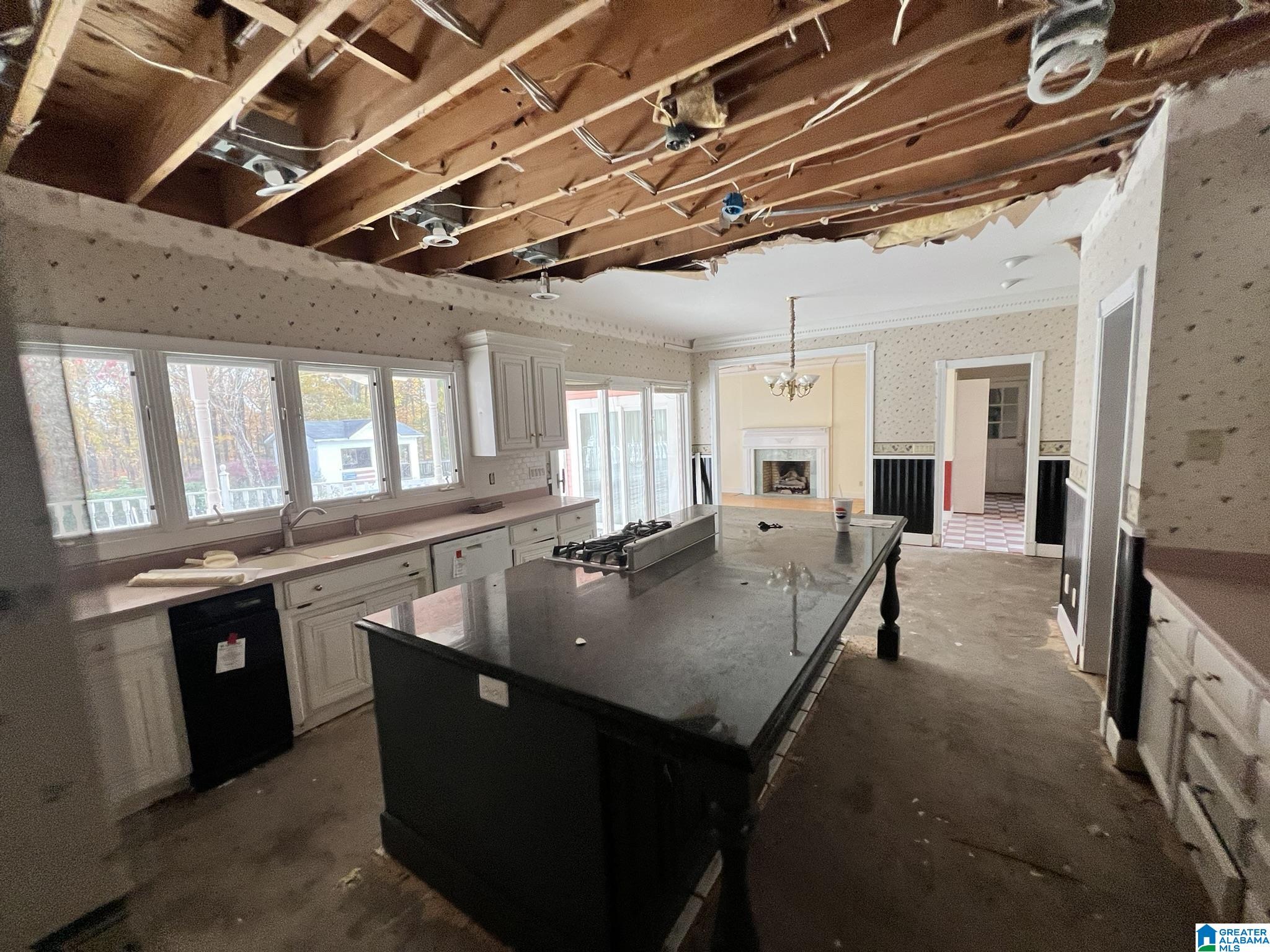 888 Rock Springs Road Warrior, AL 35180 - Photo 18 of 26