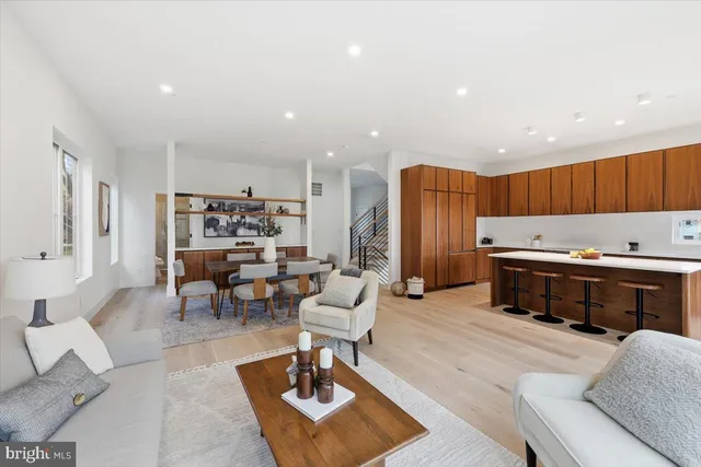 $1,550,000 | 1237 Franklin Street Northeast, Washington, DC 20017