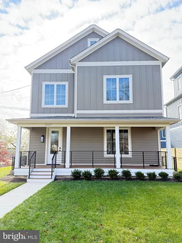 $1,550,000 | 1237 Franklin Street Northeast, Washington, DC 20017