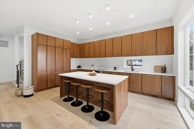 $1,550,000 | 1237 Franklin Street Northeast, Washington, DC 20017