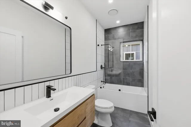 $1,550,000 | 1237 Franklin Street Northeast, Washington, DC 20017