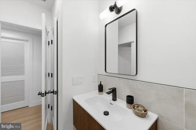 $1,550,000 | 1237 Franklin Street Northeast, Washington, DC 20017