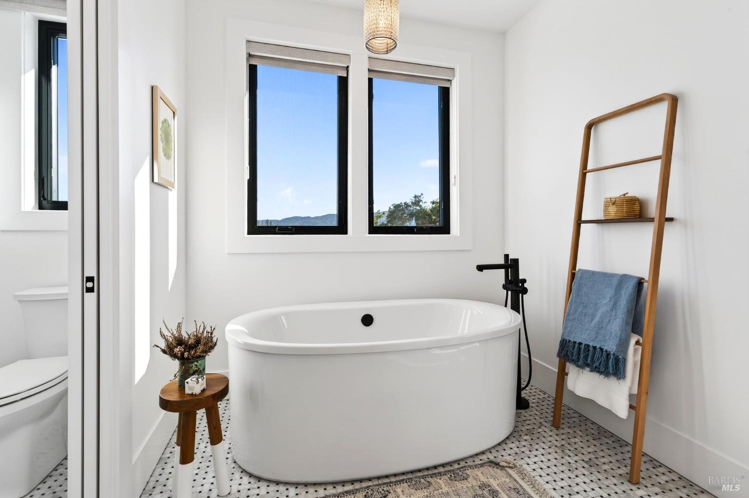 16 Upland Road St. Helena, CA 94574 - Photo 46 of 92 The perfect soaking tub in the perfect primary suite.