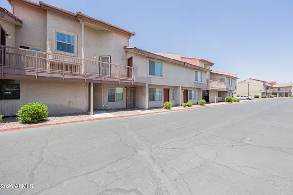 $1,495 | 4828 West Orangewood Avenue, Unit 217, Glendale, AZ 85301