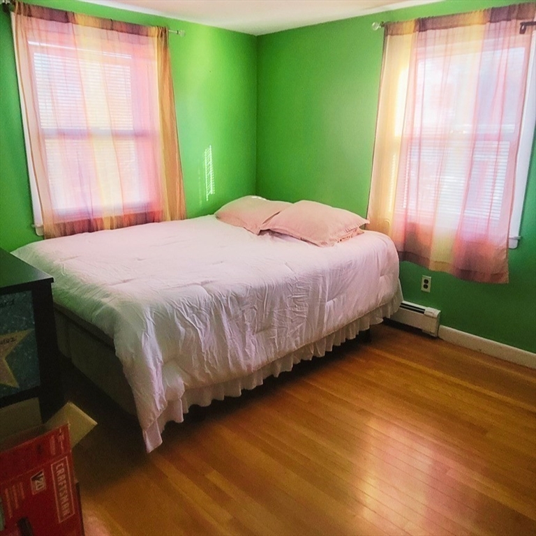 9 Summit Avenue Saugus, MA 01906 - Photo 7 of 10