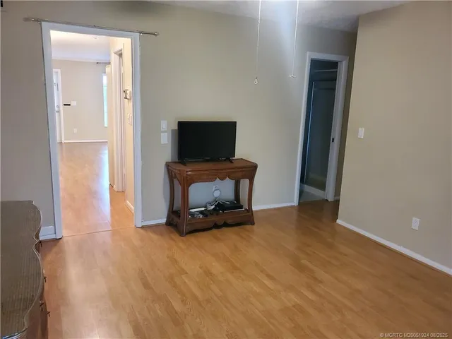 $124,900 | 2929 Southeast Ocean Boulevard, Unit 1287, Stuart, FL 34996