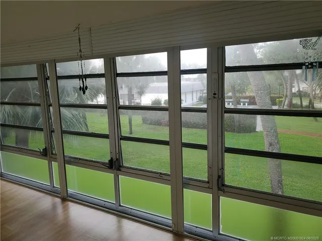 $124,900 | 2929 Southeast Ocean Boulevard, Unit 1287, Stuart, FL 34996