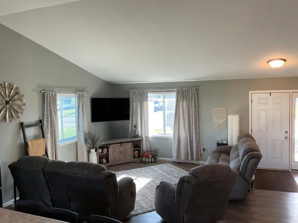 $379,000 | 1218 8th Avenue Northwest, Perham, MN 56573