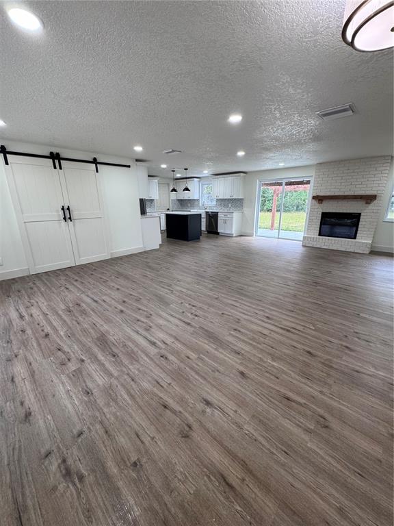 2933 Stearns Road Valrico, FL 33596 - Photo 3 of 16 a view of kitchen and a wooden floor